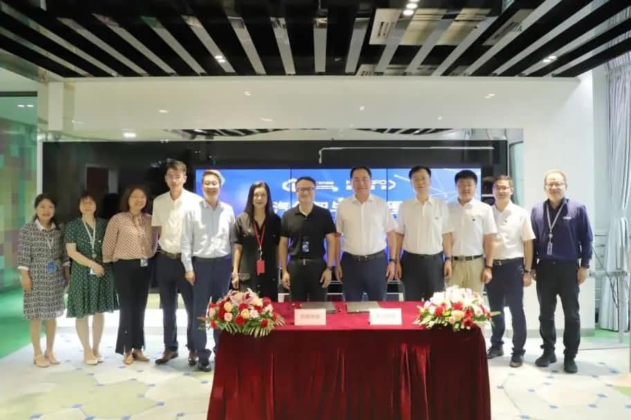 mile米乐m6集团与中汽创智签订战略合作框架协议 集中优势有助于汽车智能化开展